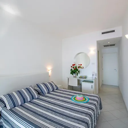Hotel Al Barilotto Del Nonno 3*