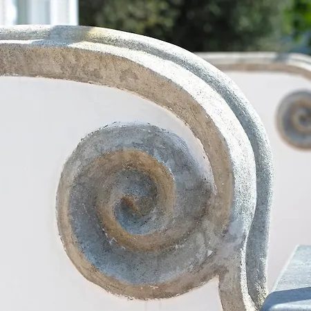 Il Barilotto فندق بوسيتانو